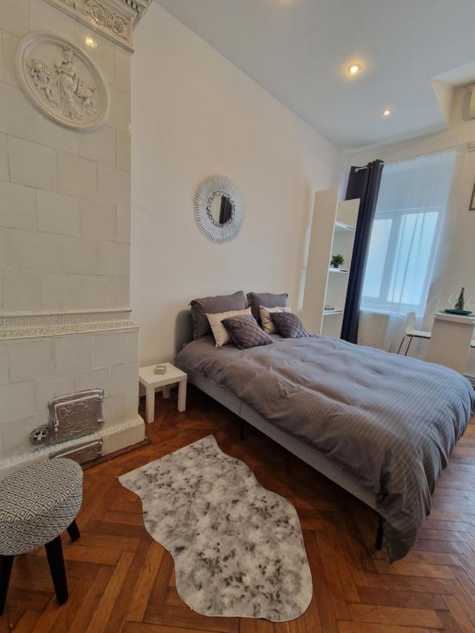 Boheme Cismigiu Studio Bucureşti Ngoại thất bức ảnh