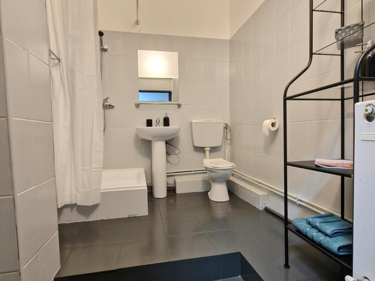 Boheme Cismigiu Studio Bucureşti Ngoại thất bức ảnh